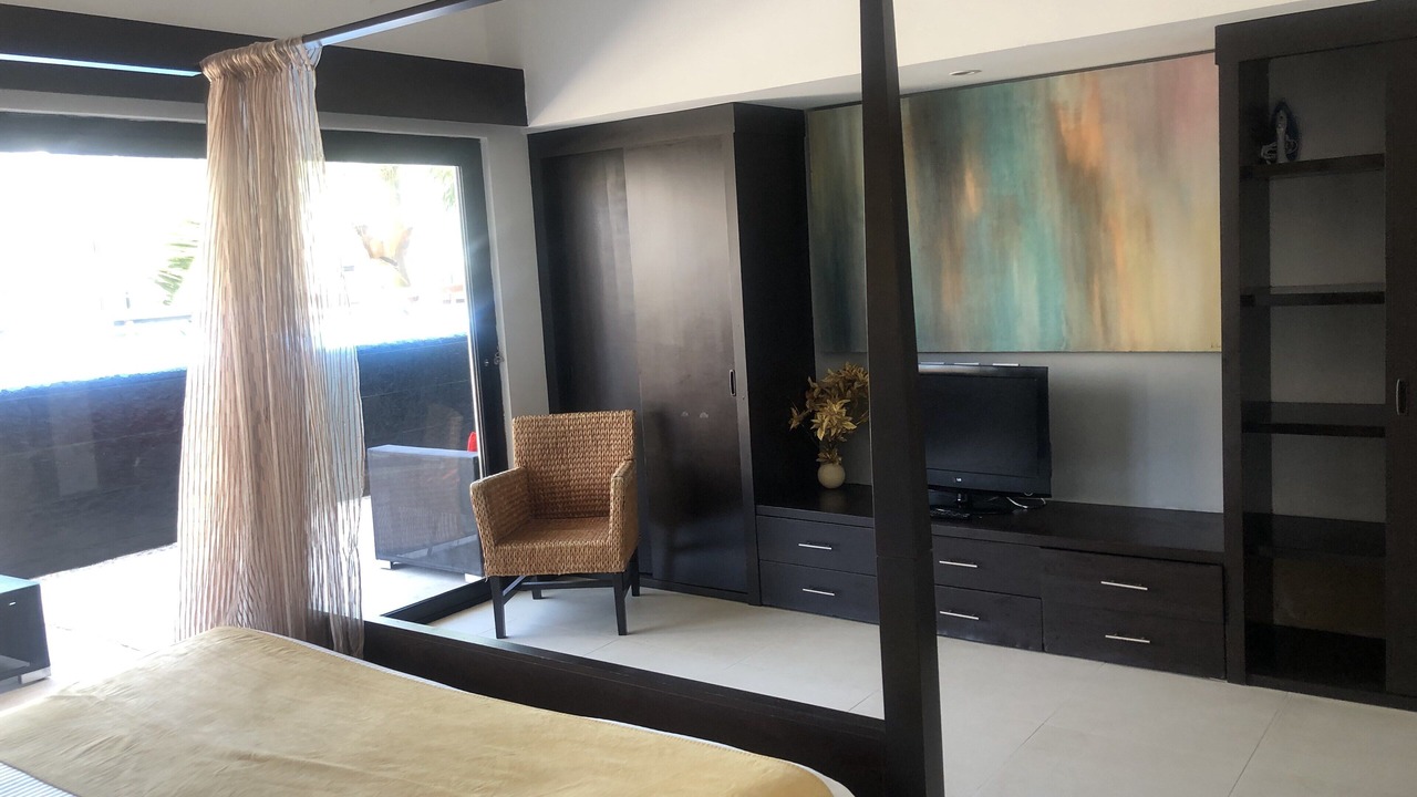Photo of Bedroom in Downtown