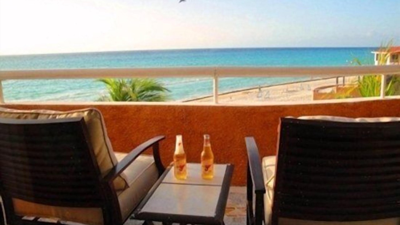 Photo of Patio Balcony in Playacar Fase I