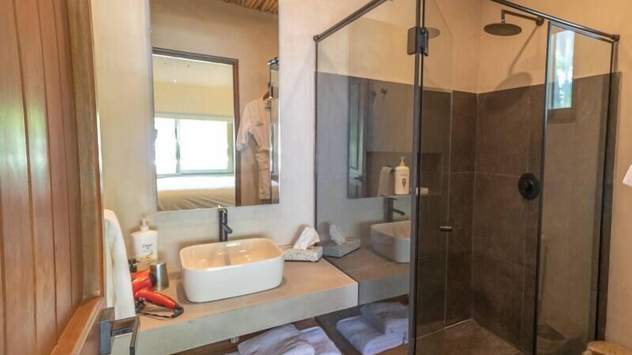 Photo of Bathroom in Playacar Beach