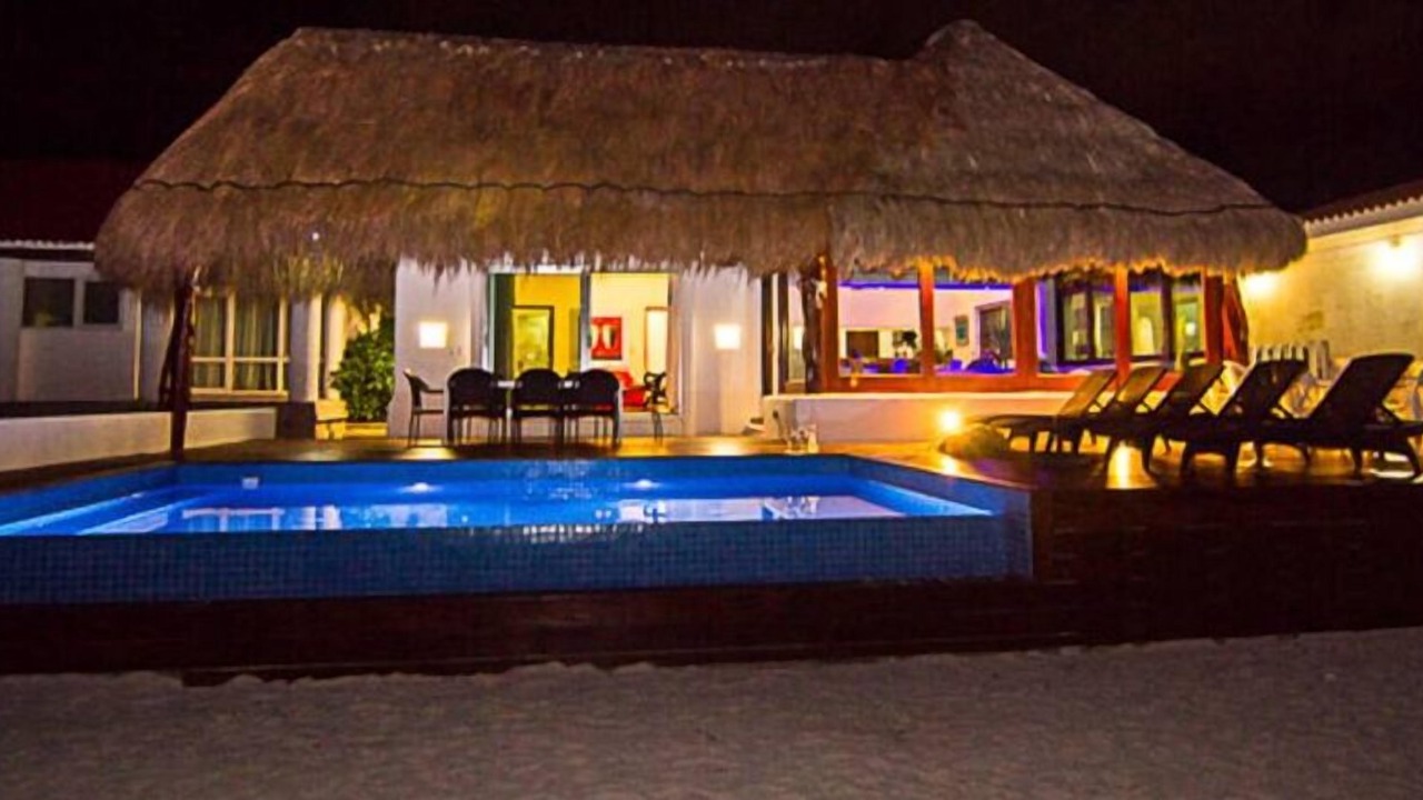 Photo of Outdoor in Playacar Beach
