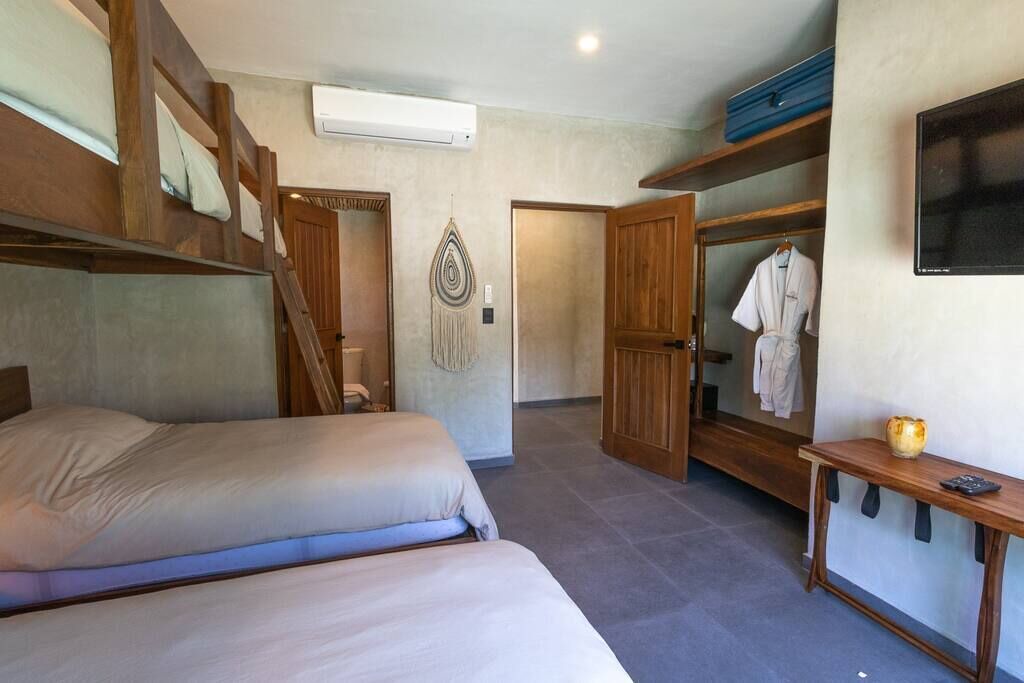 Photo of Bedroom in Playacar Beach