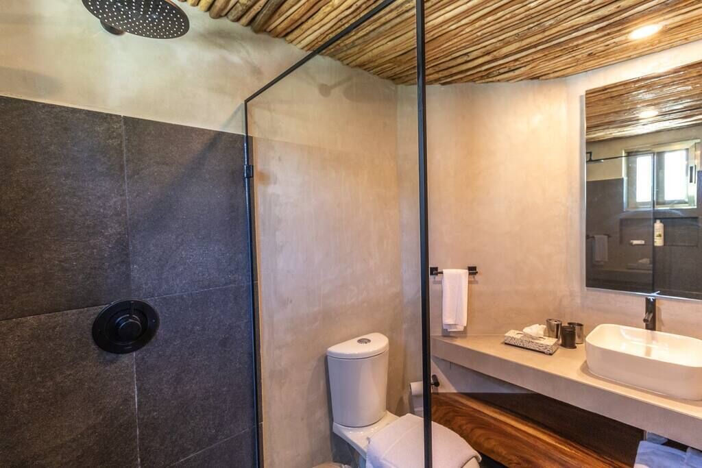 Photo of Bathroom in Playacar Beach