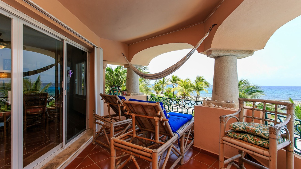 Photo of Patio Balcony in Puerto Aventuras