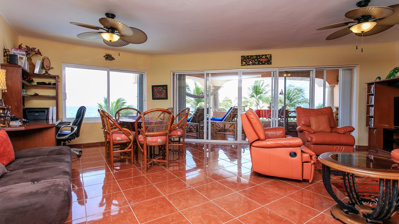 Photo of Livingroom in Puerto Aventuras