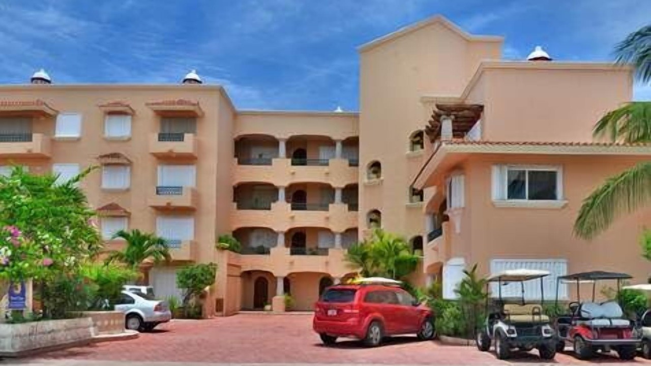 Photo of Others in Puerto Aventuras