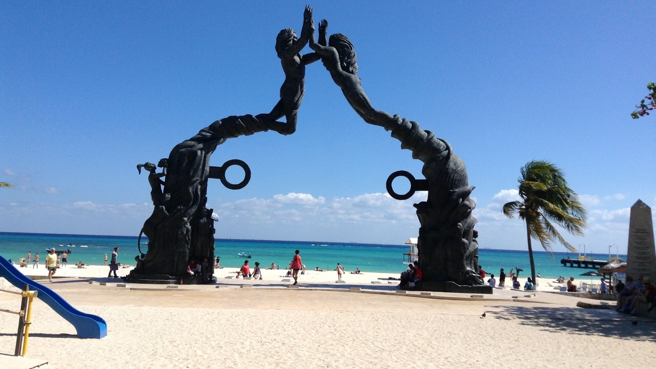 Photo of Others in Playacar Beach