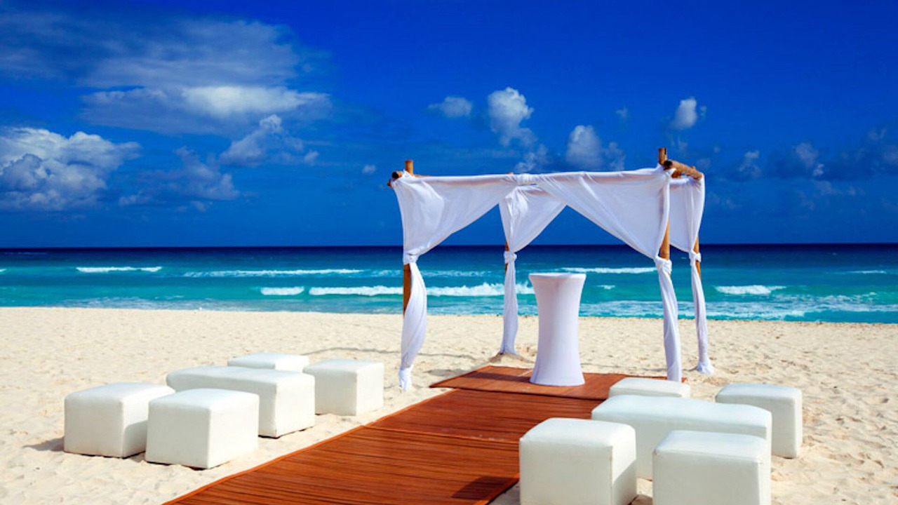 Photo of Others in La Isla