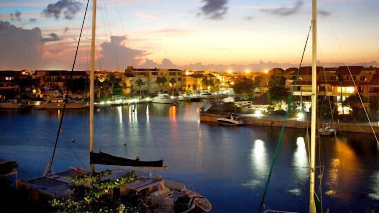 Photo of Others in Puerto Aventuras