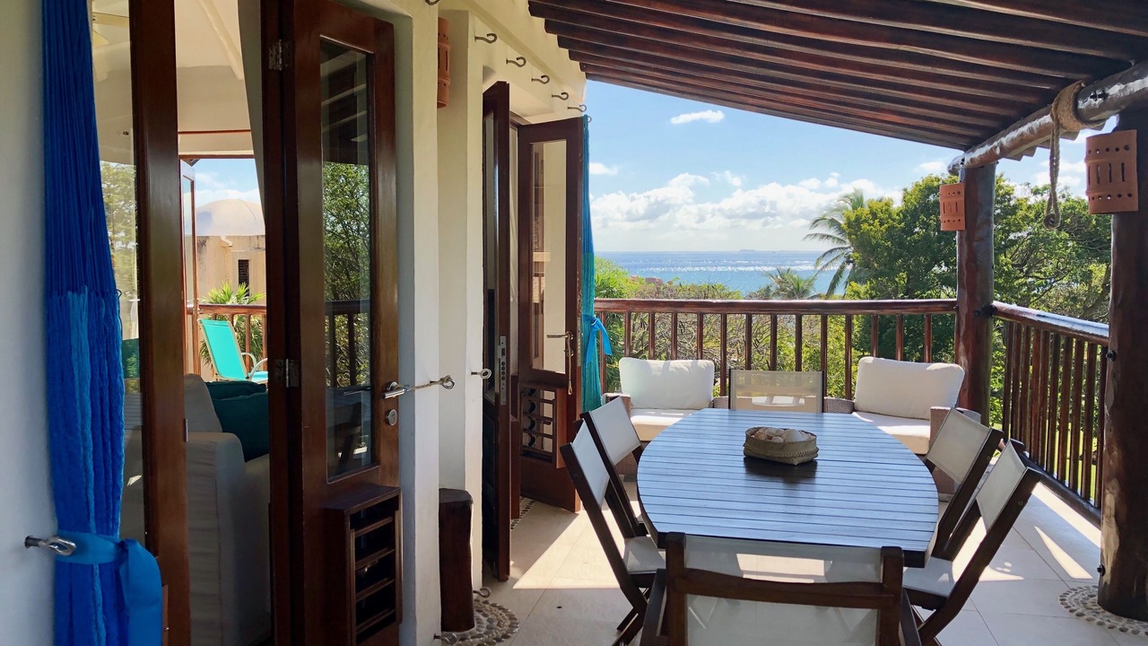 Photo of Patio Balcony in Playacar Fase I