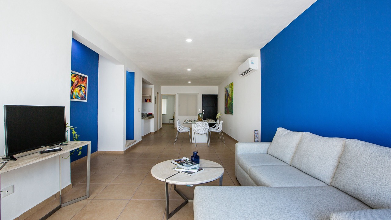 Photo of Livingroom in Downtown