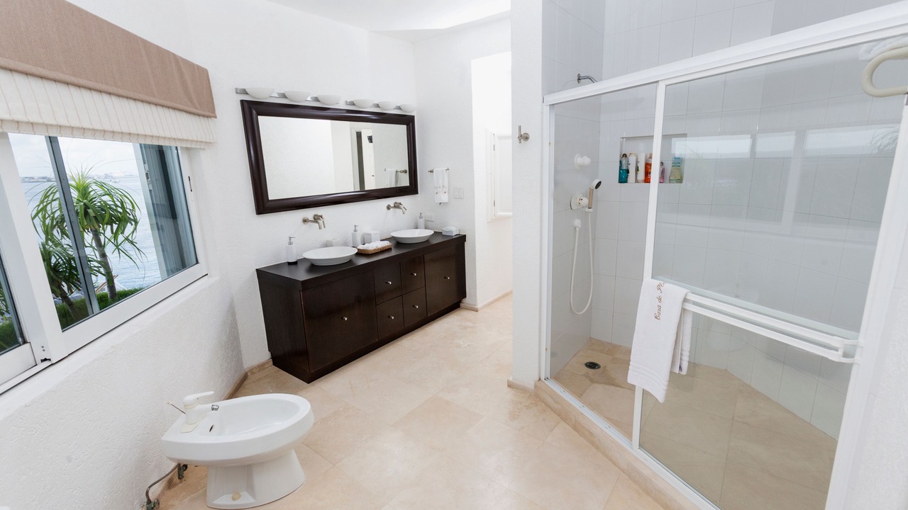 Photo of Bathroom in Zona Hotelera Norte