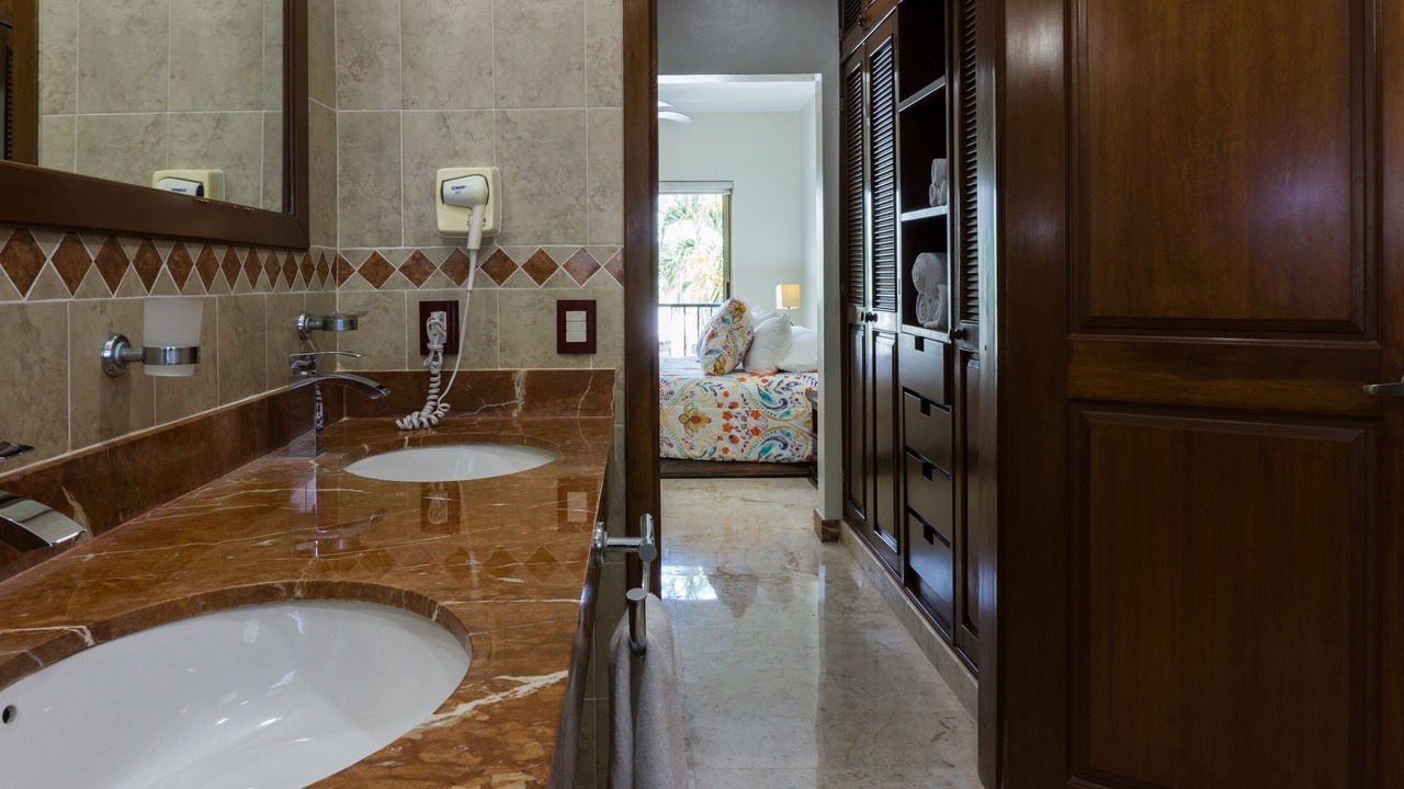Photo of Bathroom in Playacar Fase I
