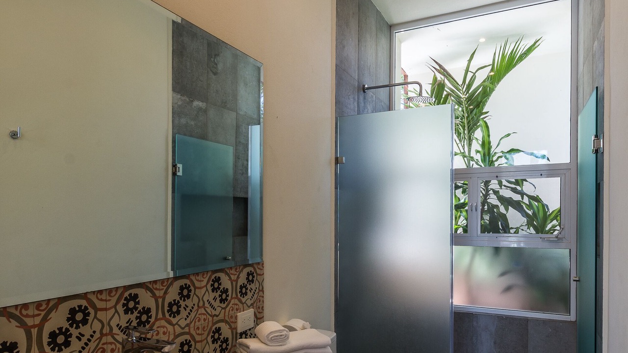 Photo of Bathroom in Zama