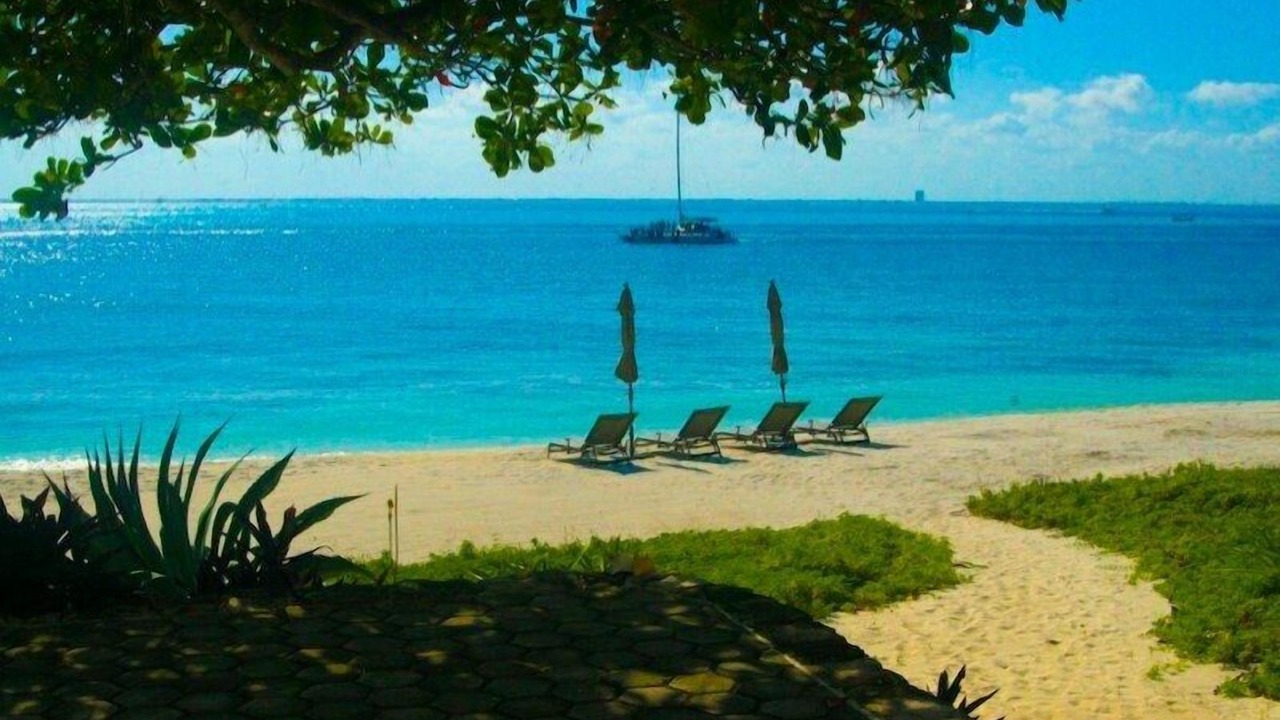 Photo of Others in Isla Mujeres