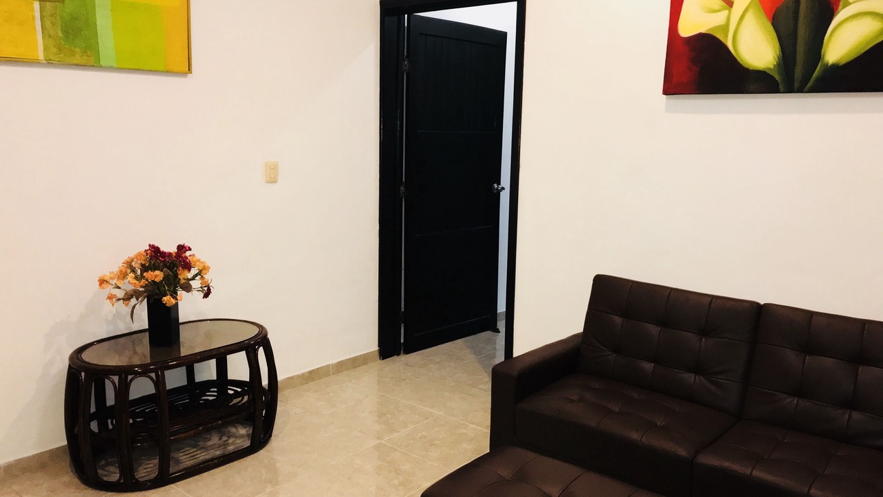 Photo of Livingroom in Downtown
