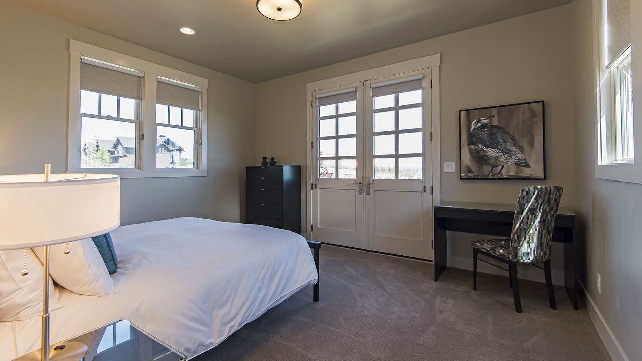 Photo of Bedroom in Bend