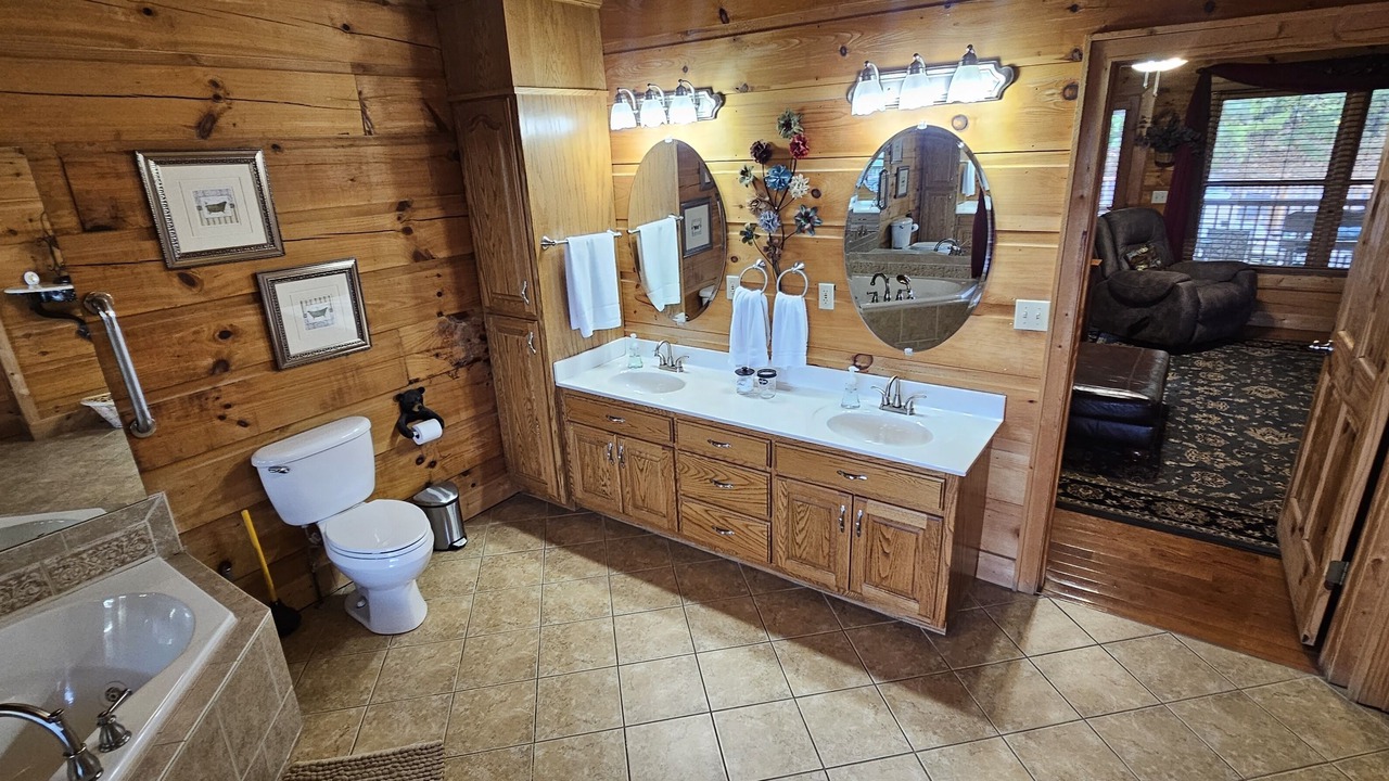 Photo of Bathroom in Tunnel Hill