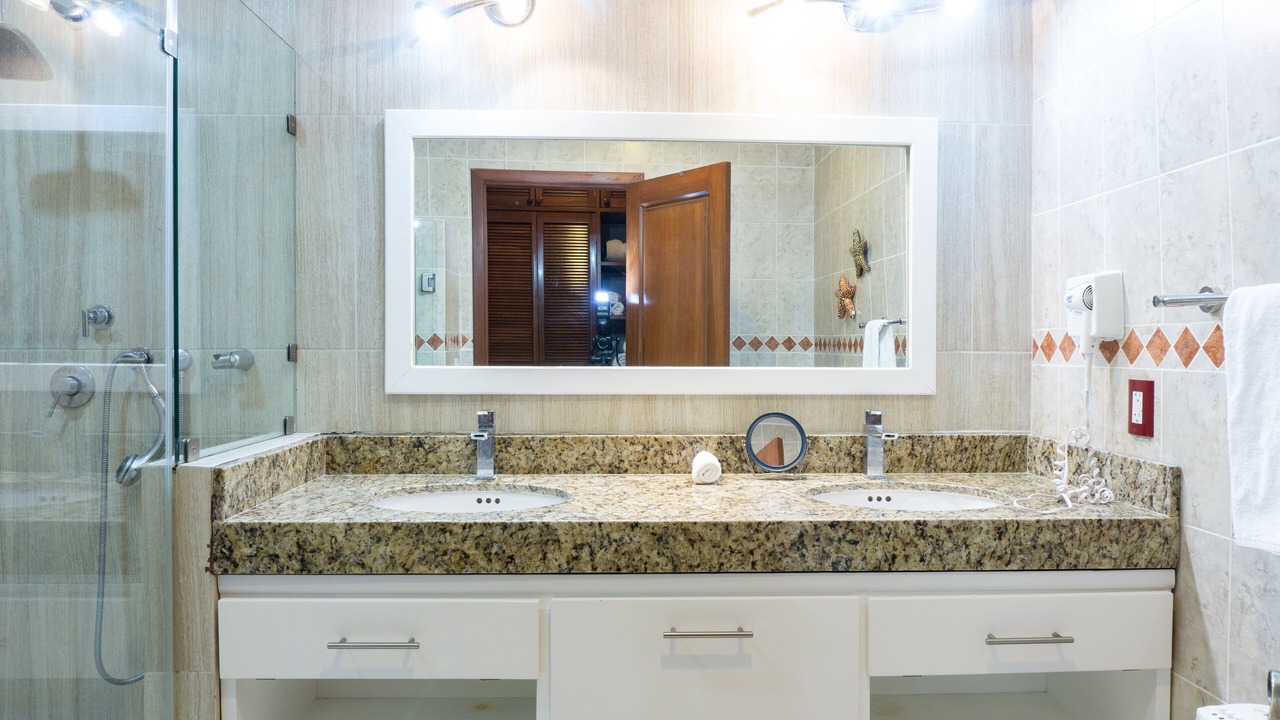 Photo of Bathroom in Playacar