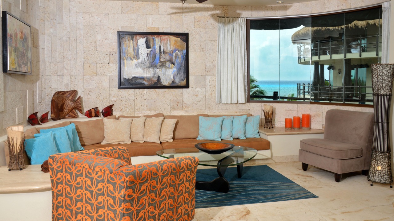 Photo of Livingroom in Downtown
