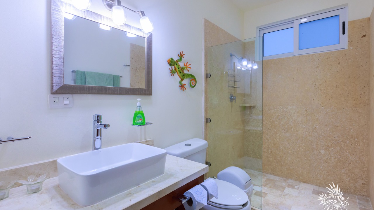 Photo of Bathroom in Centro - Supmza 001