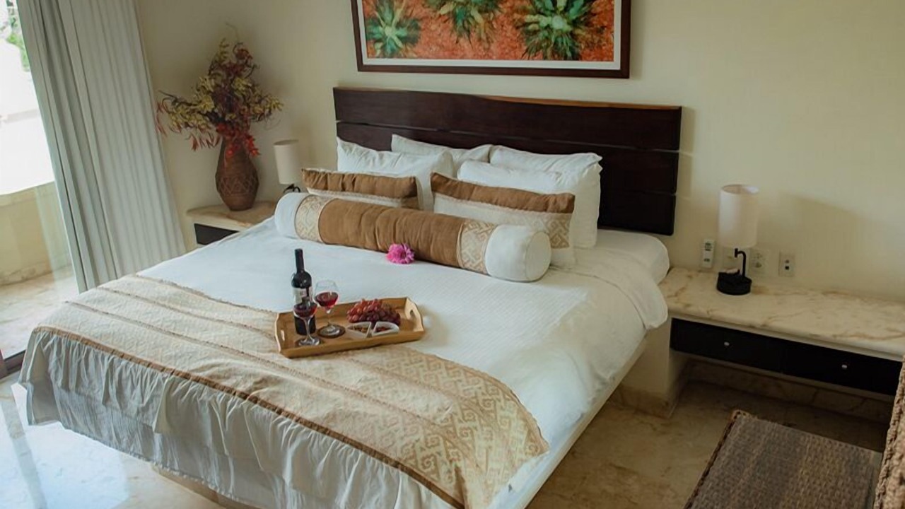 Photo of Bedroom in Downtown