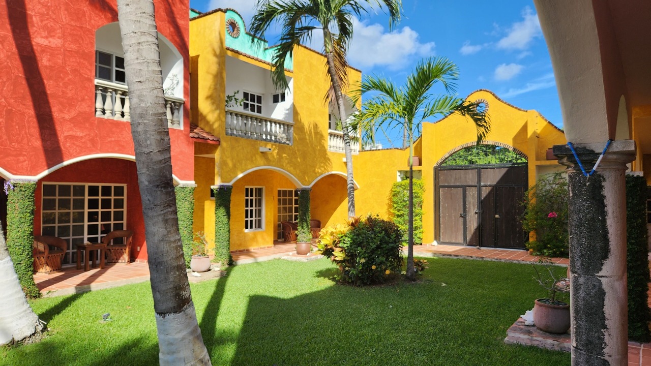 Photo of Outdoor in Colonia Adolfo Lopez Mateos