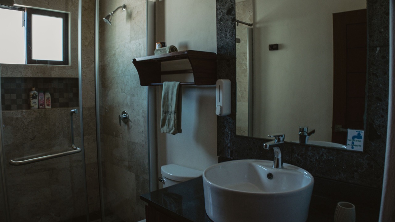 Photo of Bathroom in Colonia Meteorologico