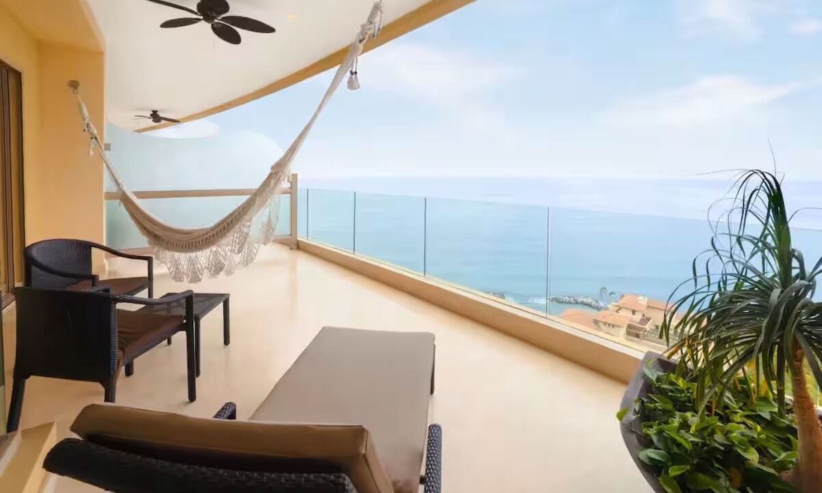 Photo of Patio Balcony in Conchas Chinas