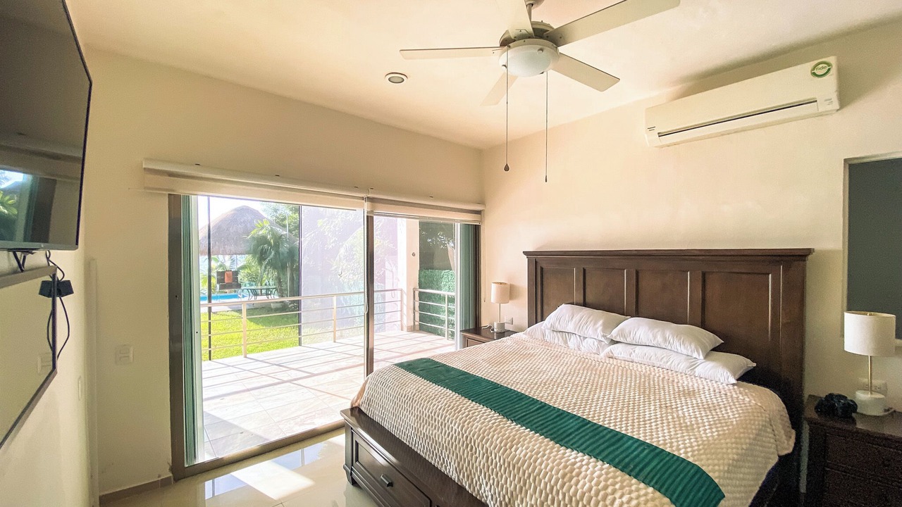 Photo of Bedroom in Costa Maya