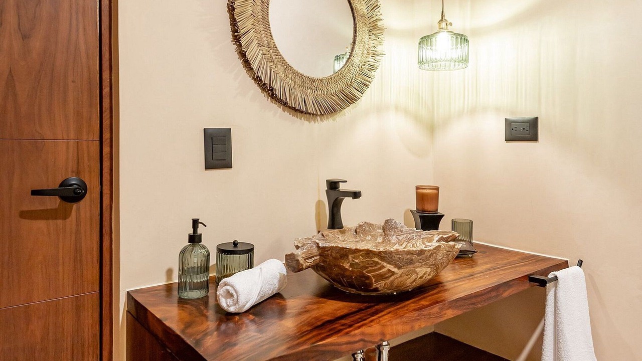 Photo of Bathroom in Zama