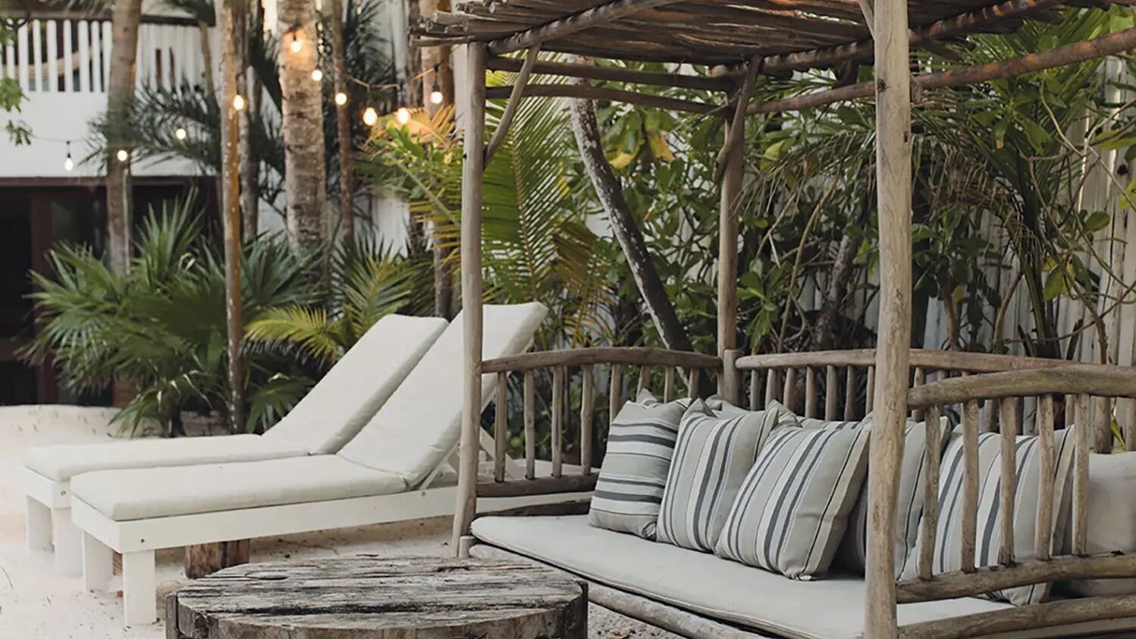 Photo of Patio Balcony in Soliman Bay