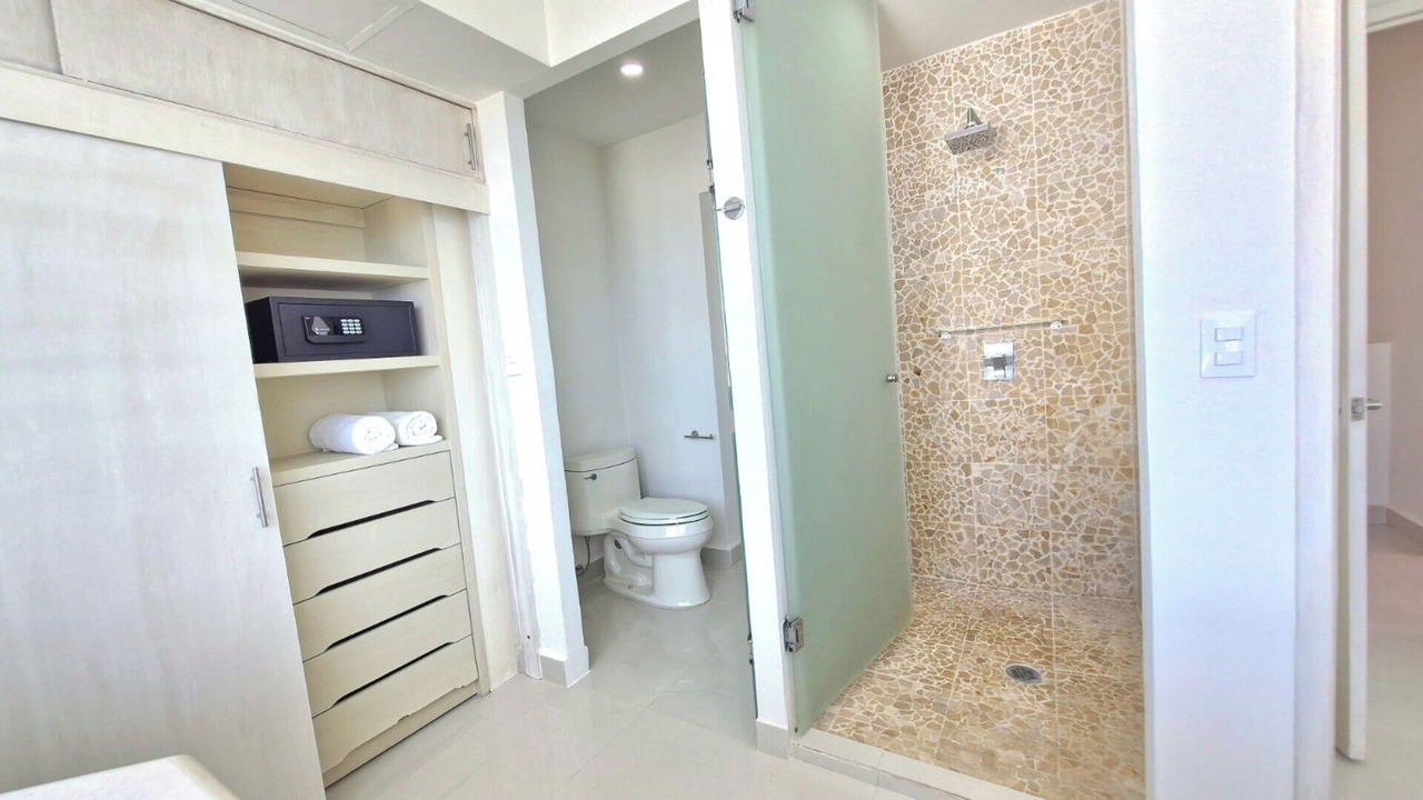 Photo of Bathroom in Zona Hotelera