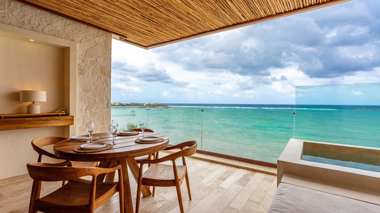 Photo of Patio Balcony in Soliman Bay