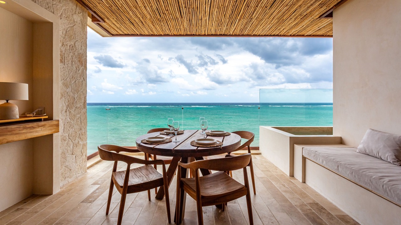 Photo of Patio Balcony in Soliman Bay
