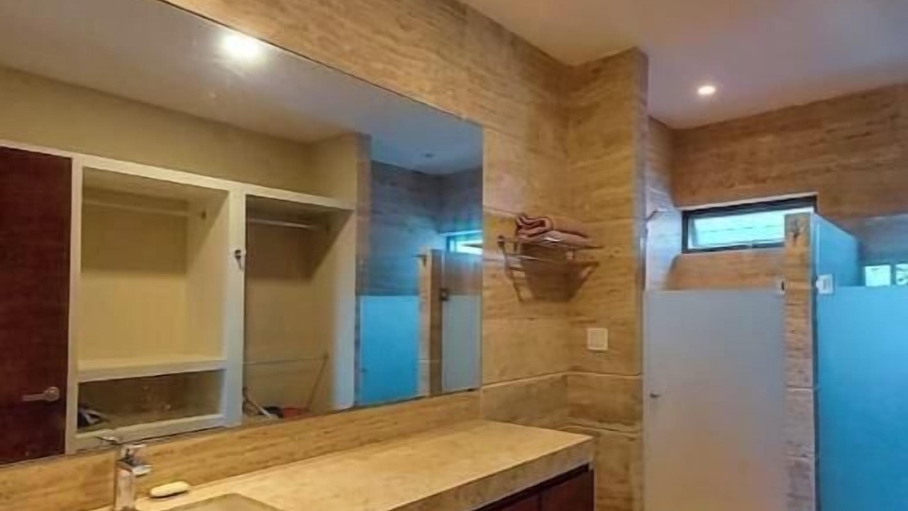 Photo of Bathroom in Ixil