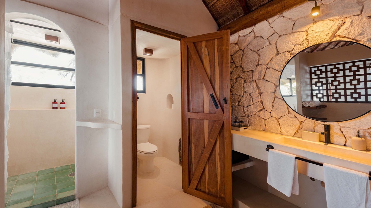 Photo of Bathroom in Zona Hotelera