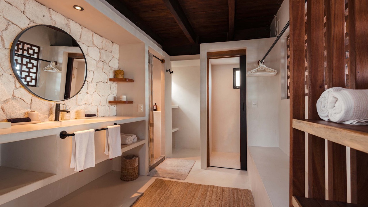 Photo of Bathroom in Zona Hotelera