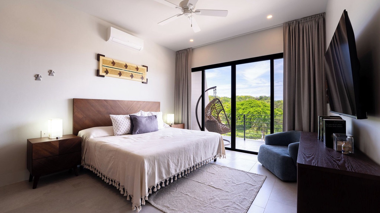 Photo of Bedroom in L
