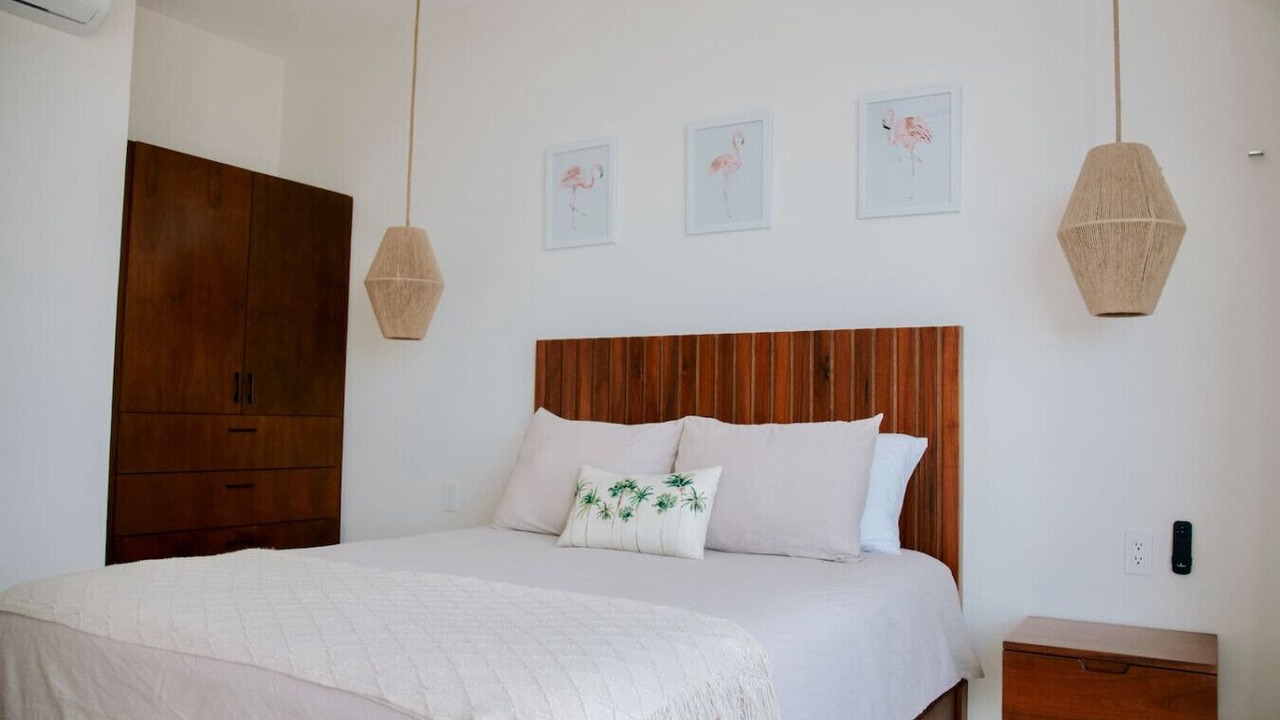 Photo of Bedroom in Miramar