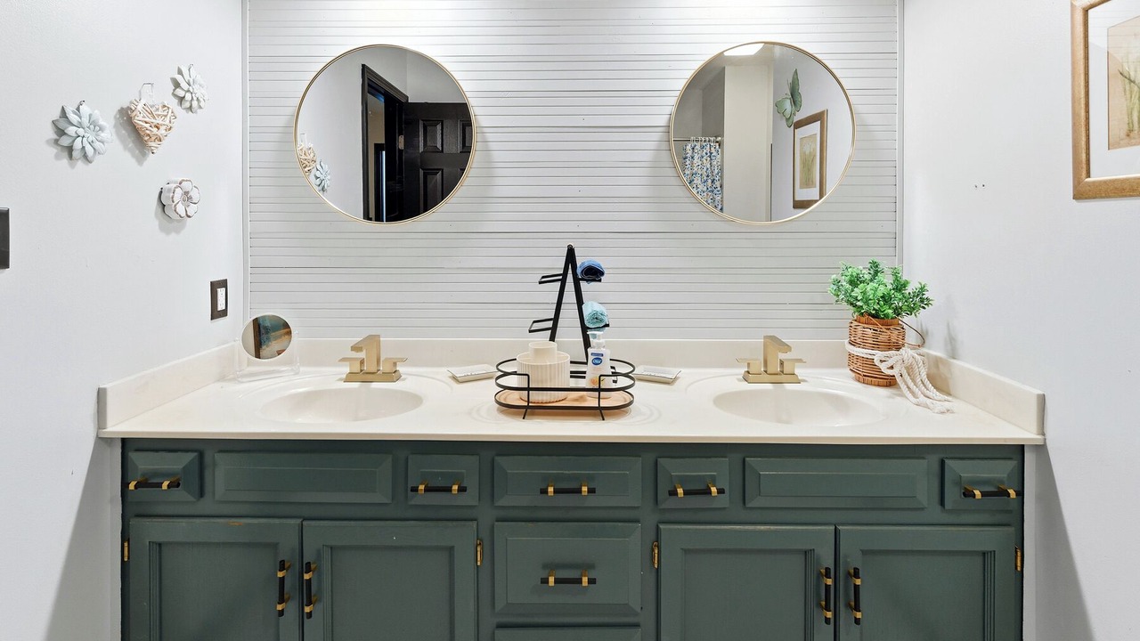 Photo of Bathroom in Waldron