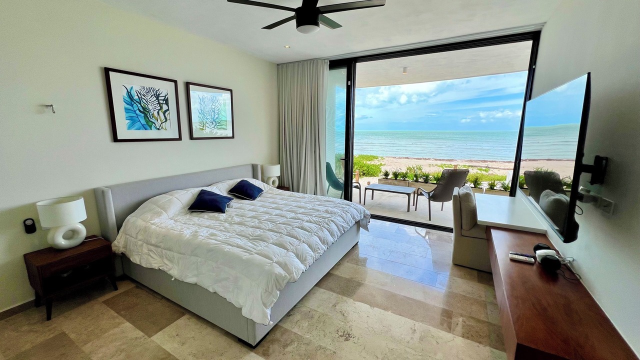 Photo of Bedroom in Miramar