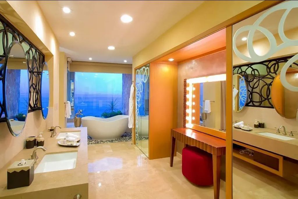 Photo of Bathroom in Puerto Juarez