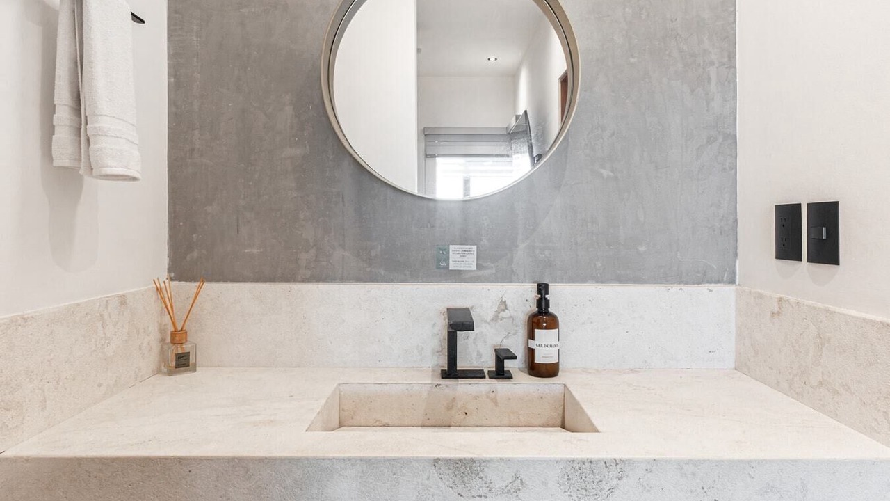 Photo of Bathroom in Salinas