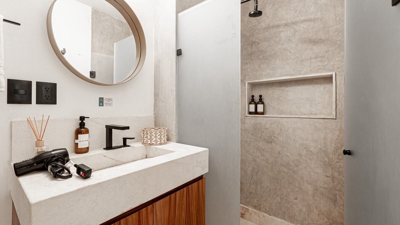 Photo of Bathroom in Salinas