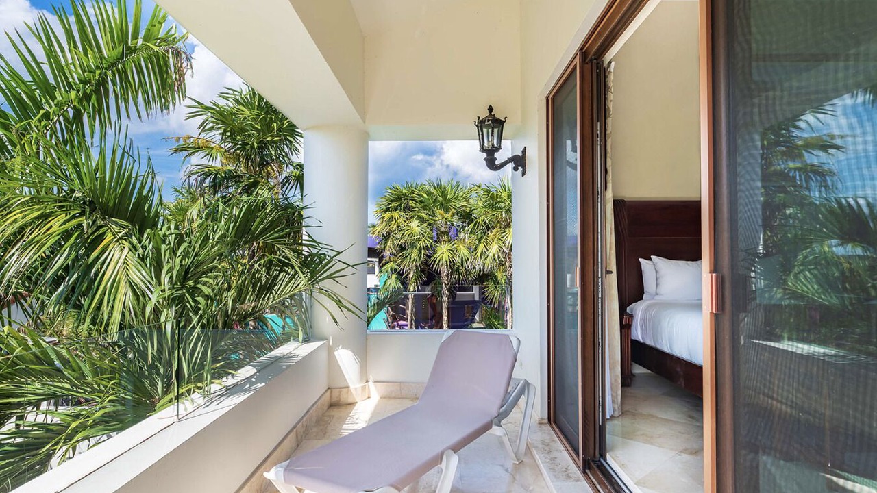 Photo of Patio Balcony in Ek Balam Village