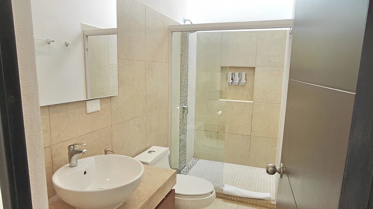 Photo of Bathroom in Jacinto Pat
