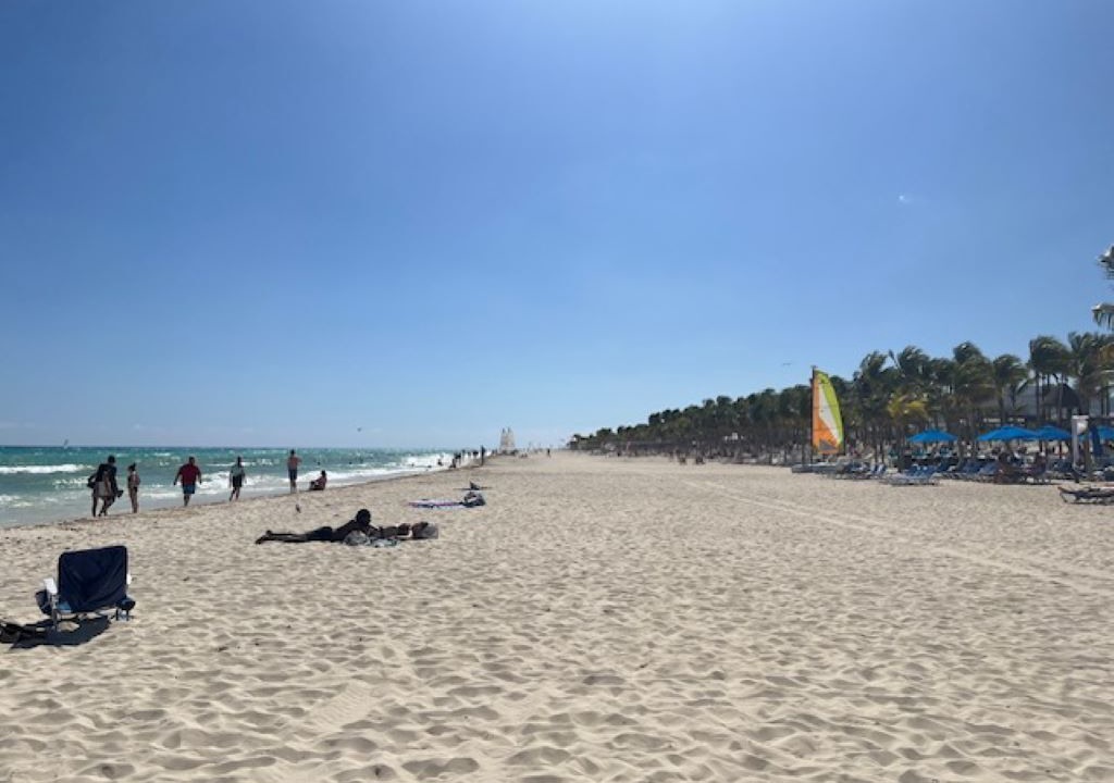 Photo of Others in Playacar
