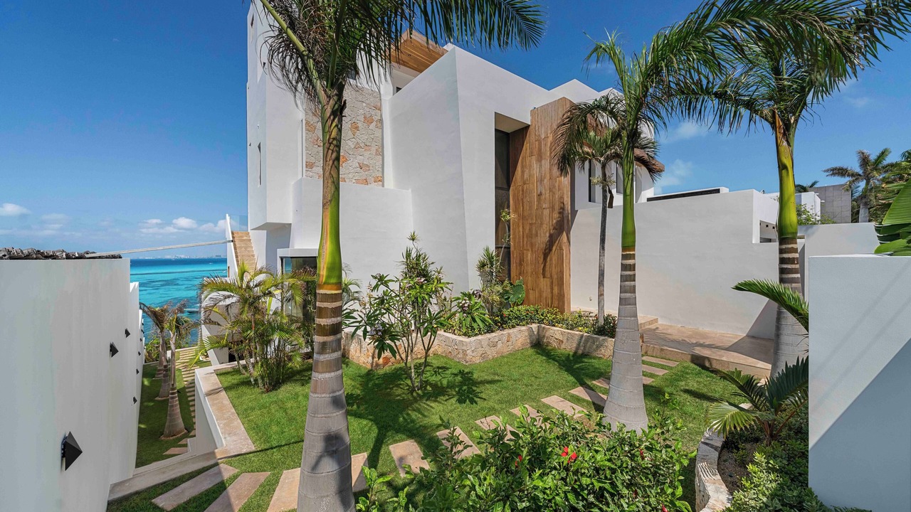 Photo of Others in Isla Mujeres