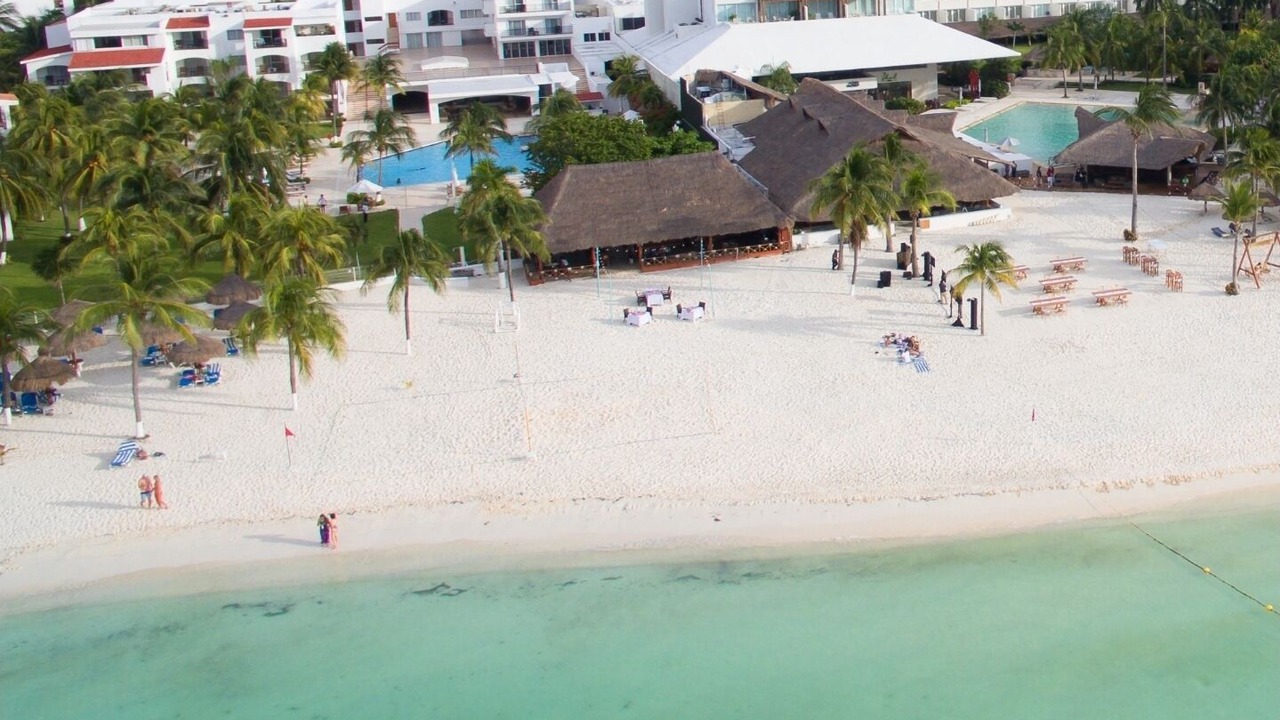 Photo of Others in Punta Cancun