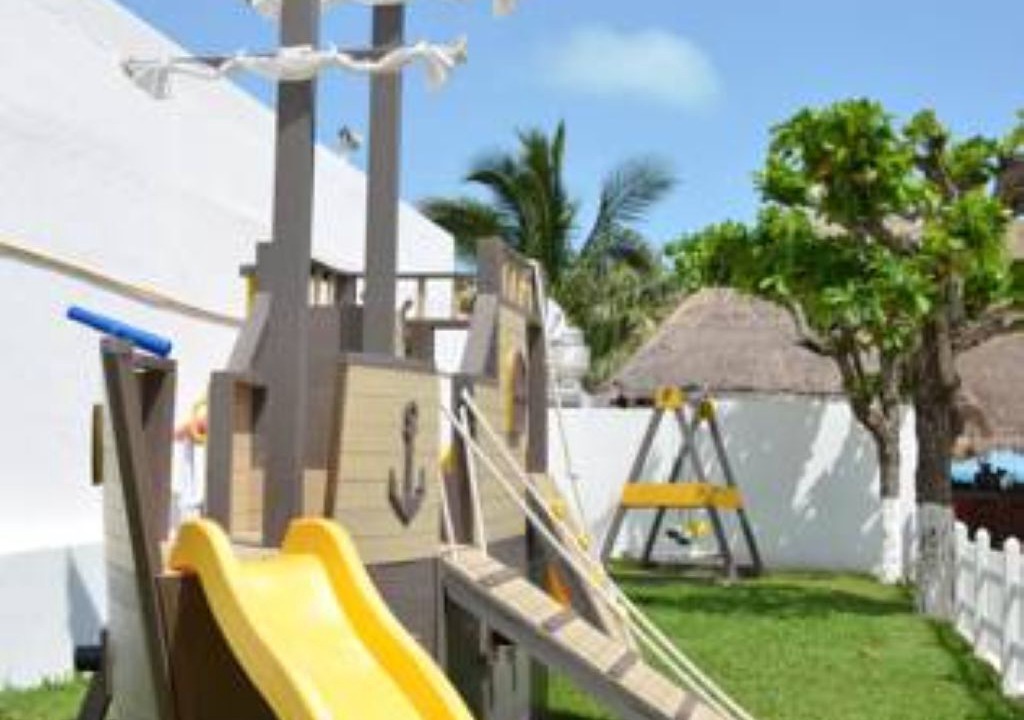 Photo of Others in Punta Cancun